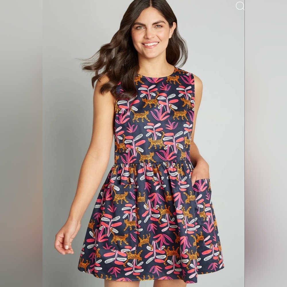 MODCLOTH Bold Notion Jungle Cat Mini Dress - Picture 1 of 10